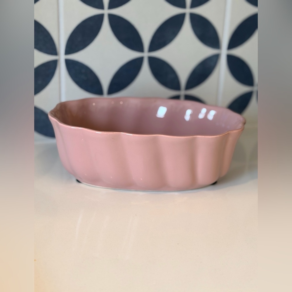 Vintage Maurice Ceramics Ceramic Planter. California USA *Tiny Chip* Pink